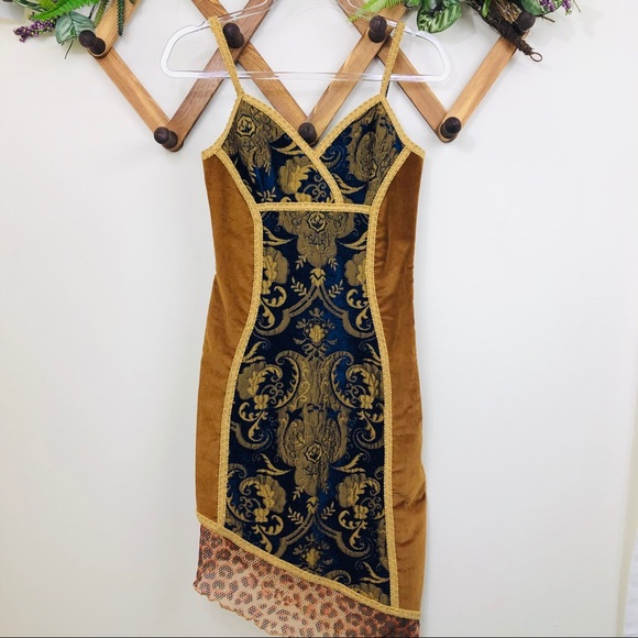Vintage Dresses & Skirts - Vintage | one of a kind tapestry slim fit dress